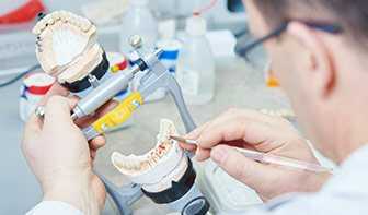 Dr EDward M. Amet in Overland Park Kansas